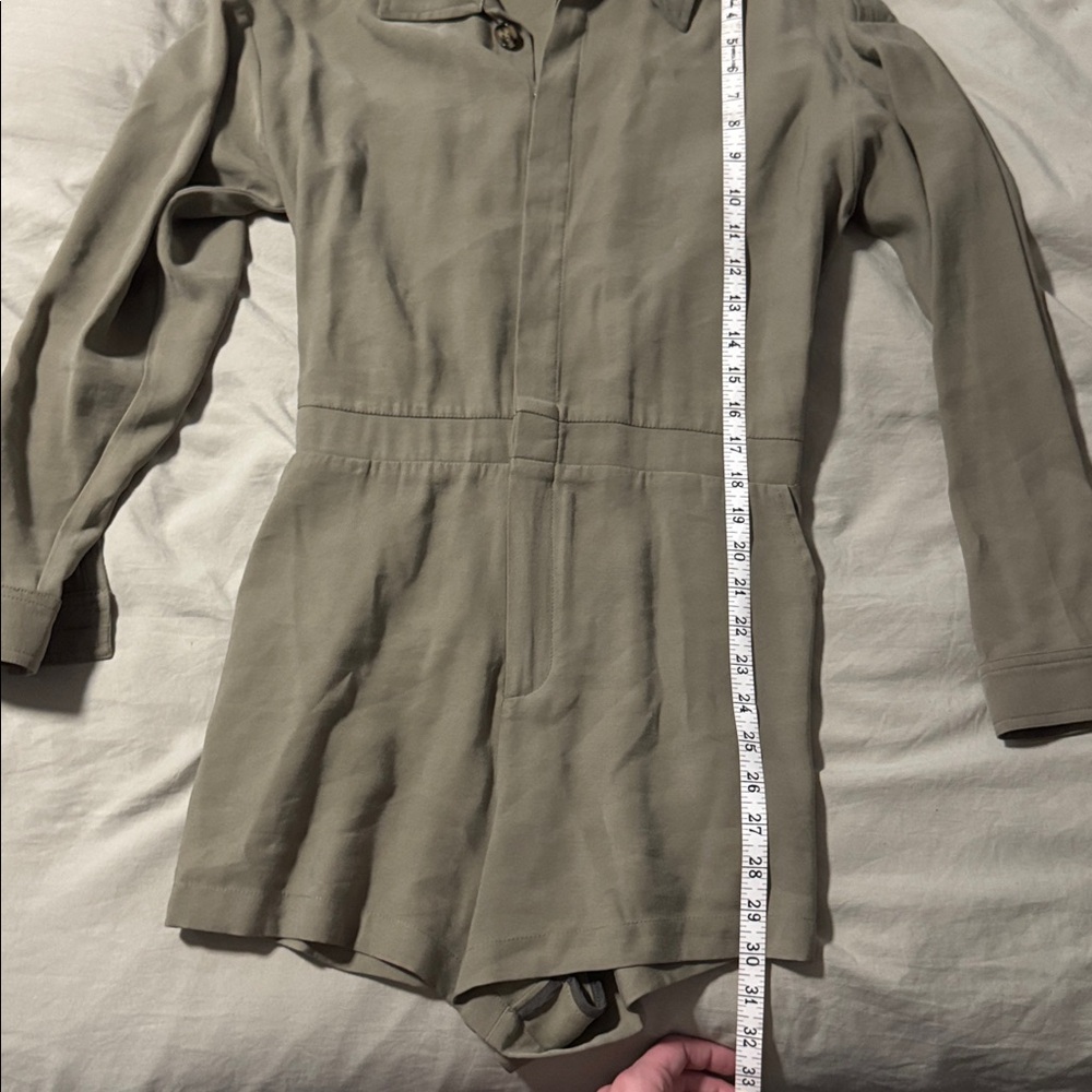 L'Academie Dylan Romper Olive Button Front Long Sleeve Pockets Sz S Streetwear - Picture 13 of 13